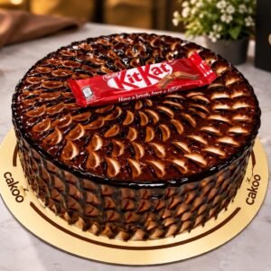 KitKat Cake